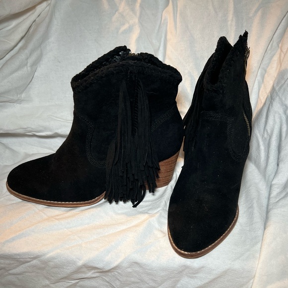 Jackie Fringe Ankle Boot BEAST FASHION - Picture 4 of 8